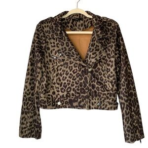 Fate Cropped Leopard‎ Print Jacket with Wide Collar. Size S